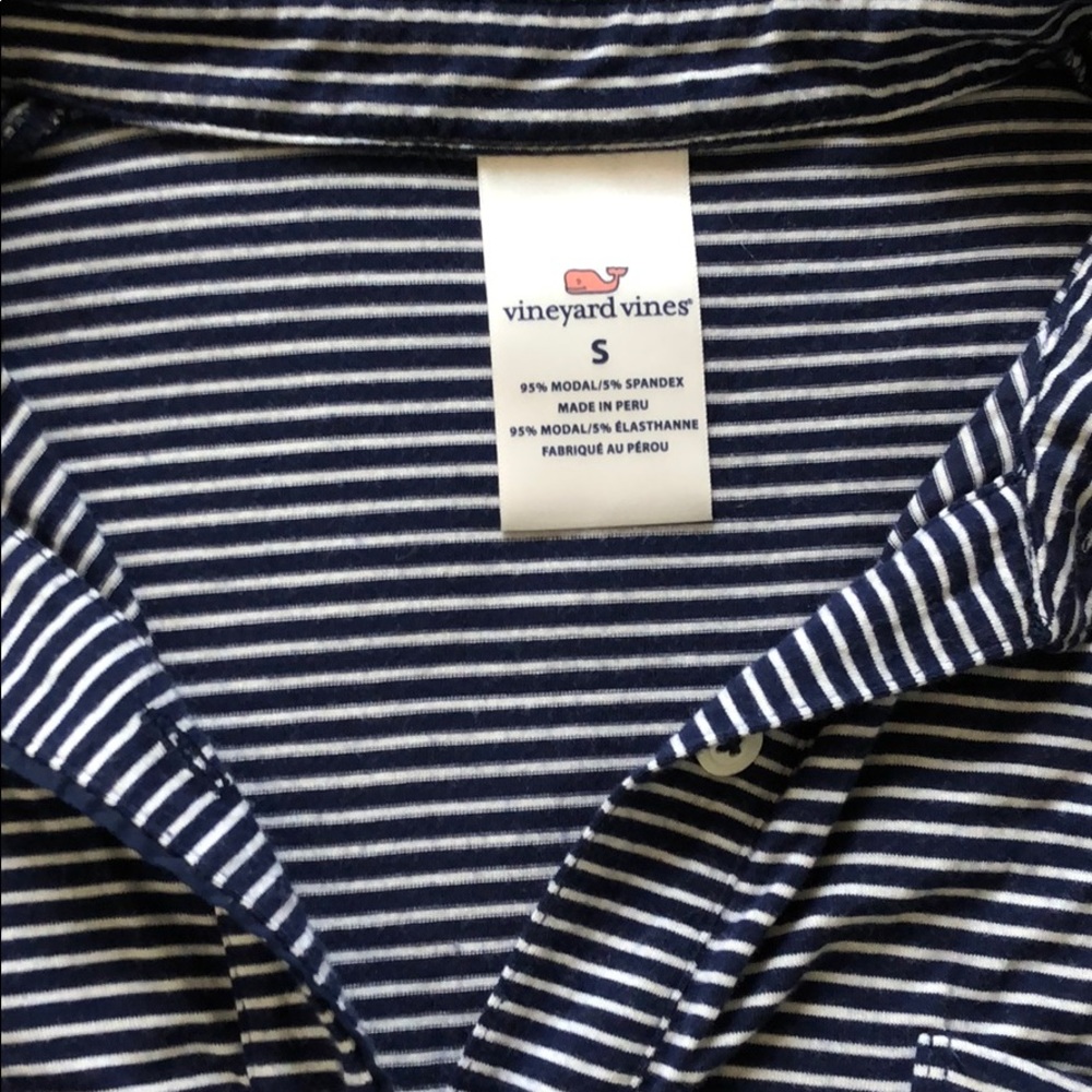 Vineyard Vines PJ set- navy and white